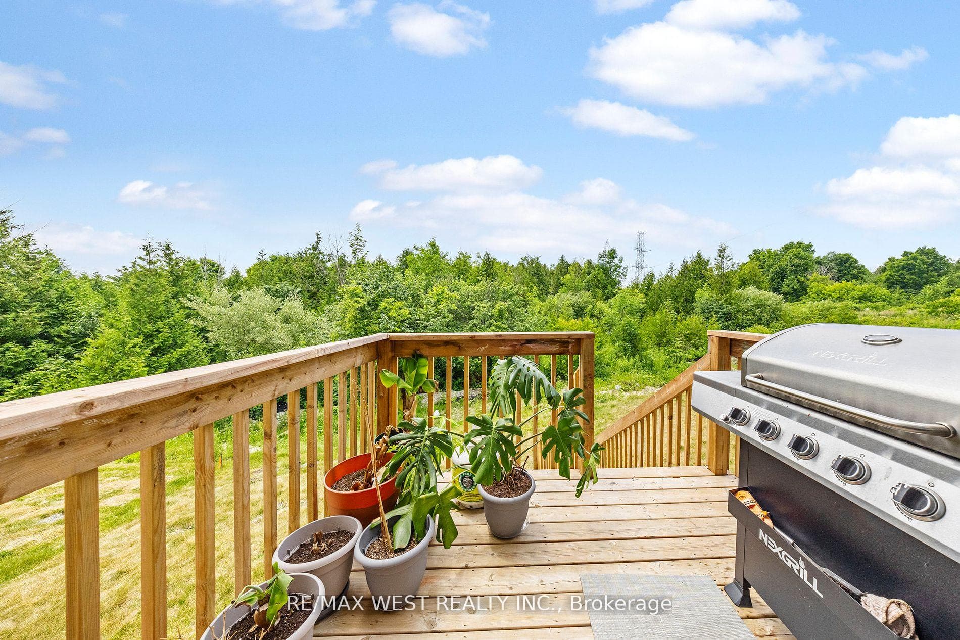 2694 Sapphire Drive photo 16