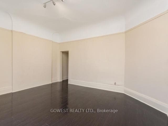 2011 Dundas Street Unit Main#1 photo 6