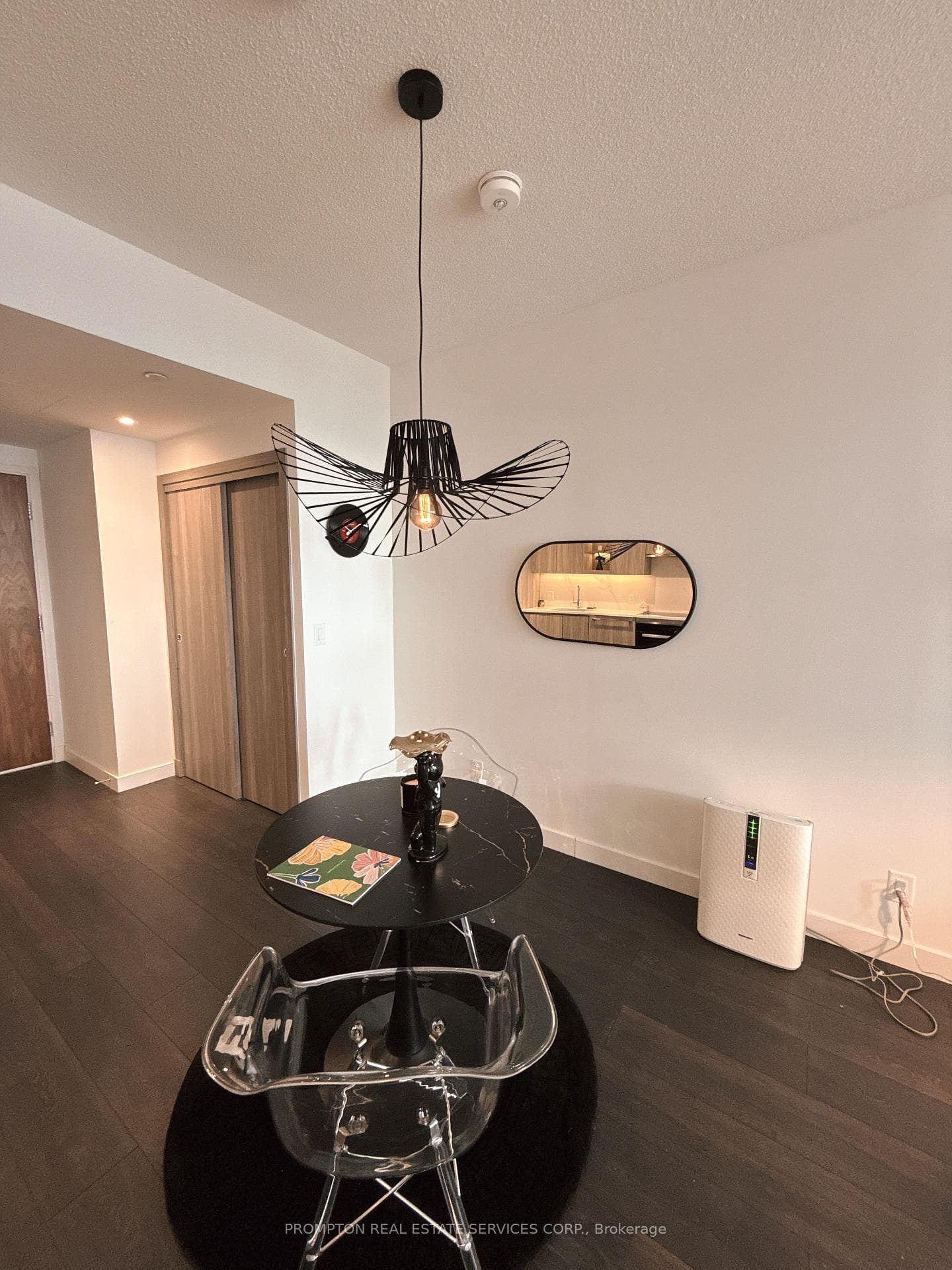 85 McMahon Drive Unit 2608 photo 12