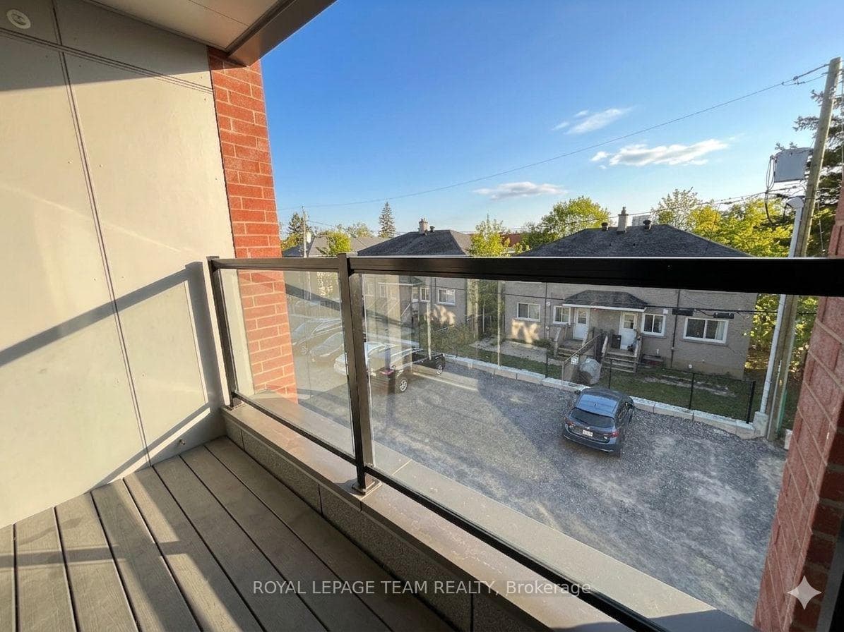 1291 Summerville Avenue Unit 204 photo 16