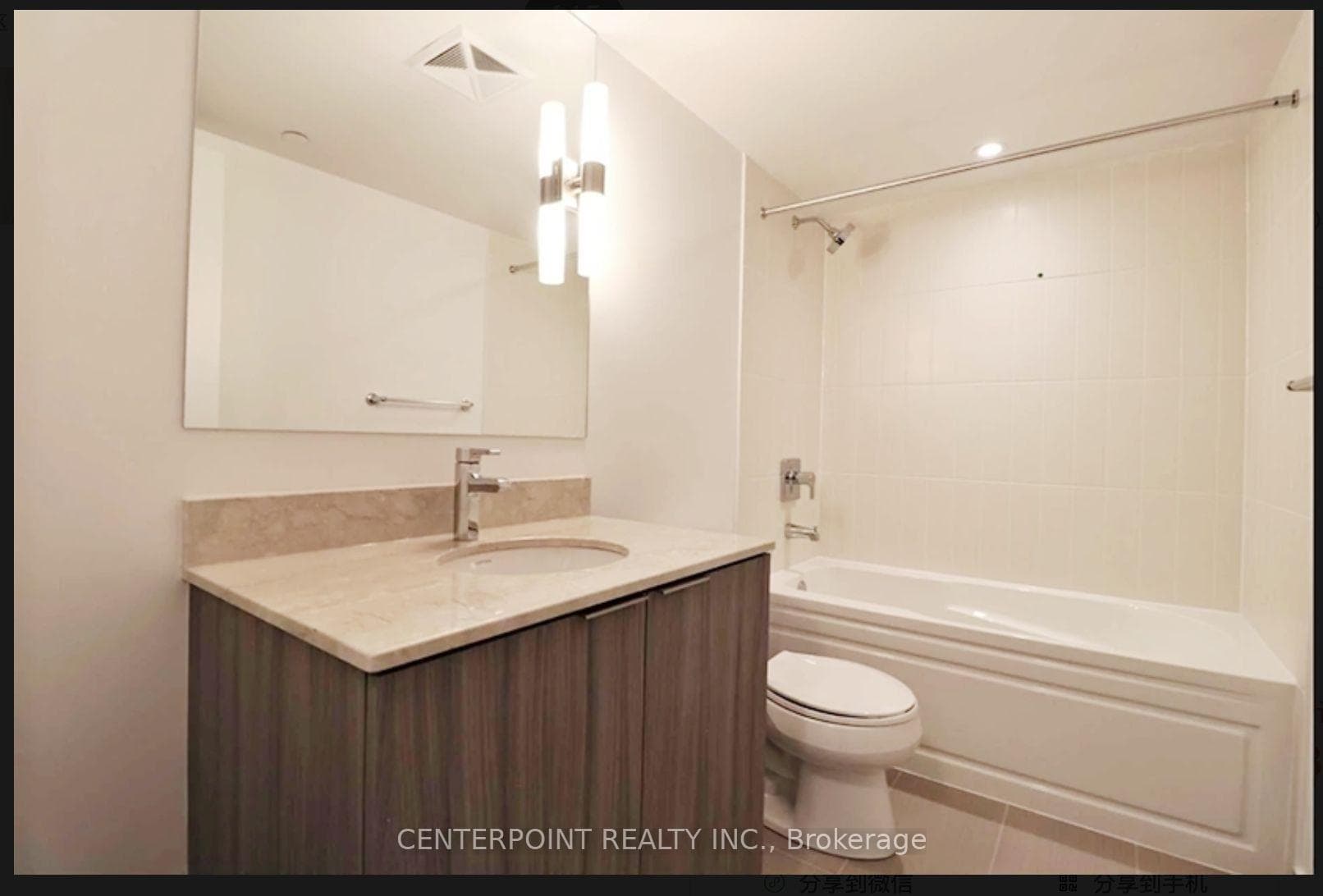 955 Bay Street Unit 816 photo 4
