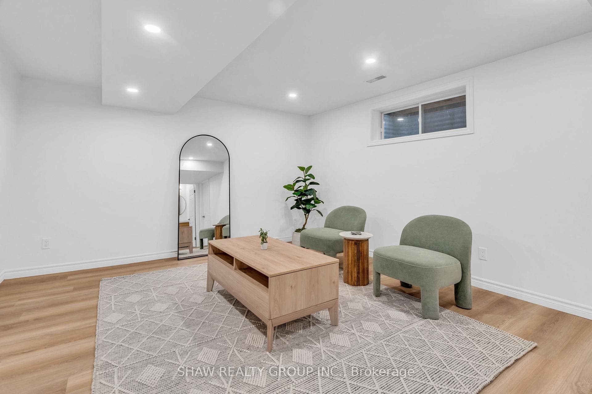 9 Gaw Crescent photo 33