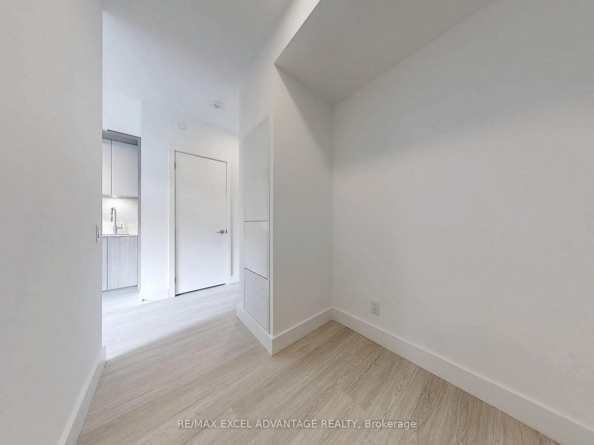 6 Greenbriar Road Unit 601 photo 15