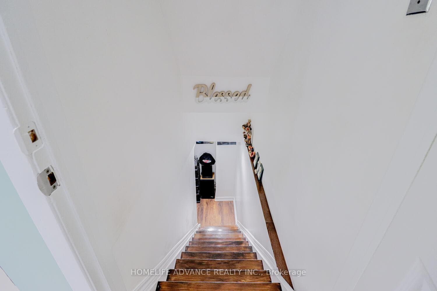 30 Augusta Court photo 29