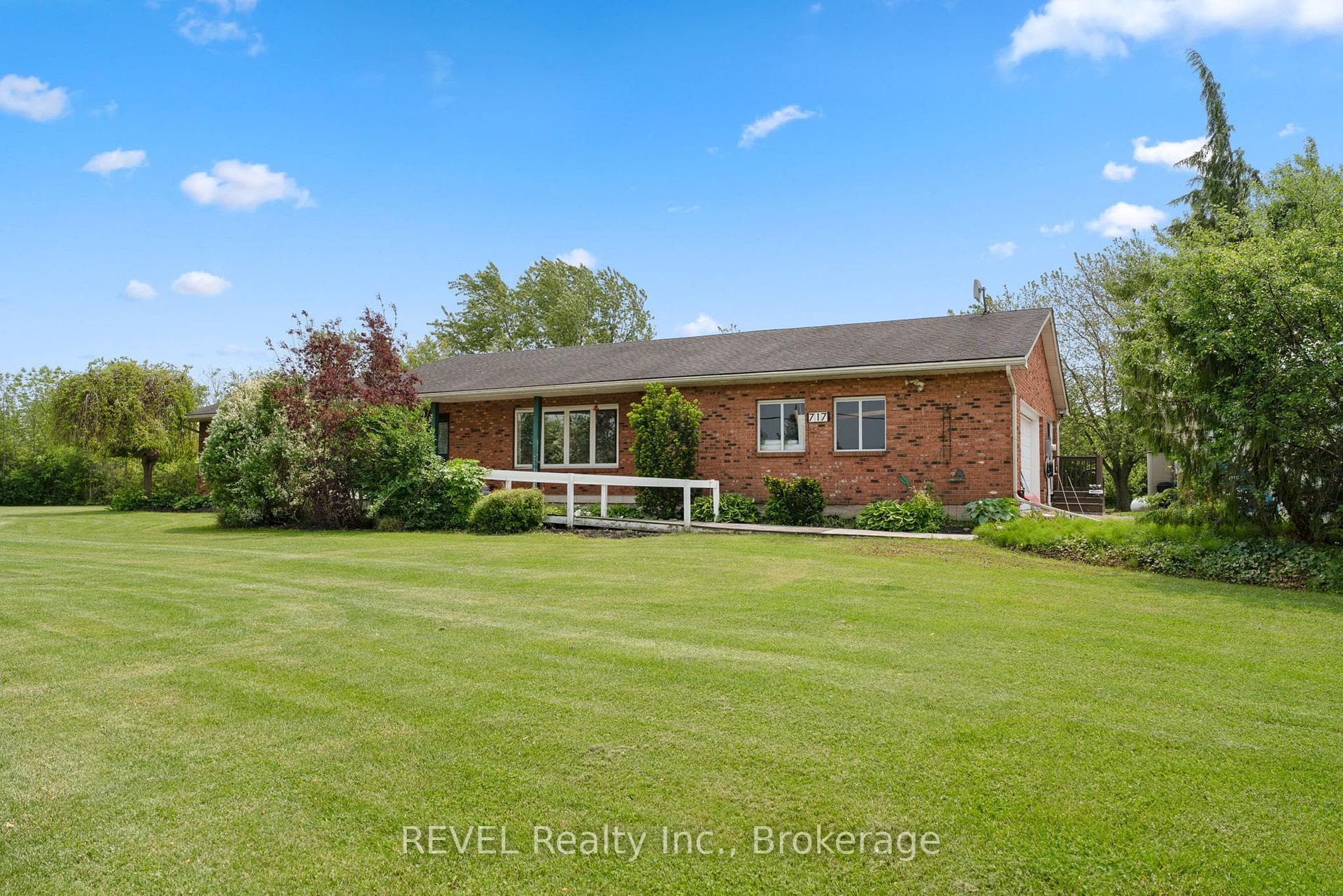 Beautiful brick bungalow