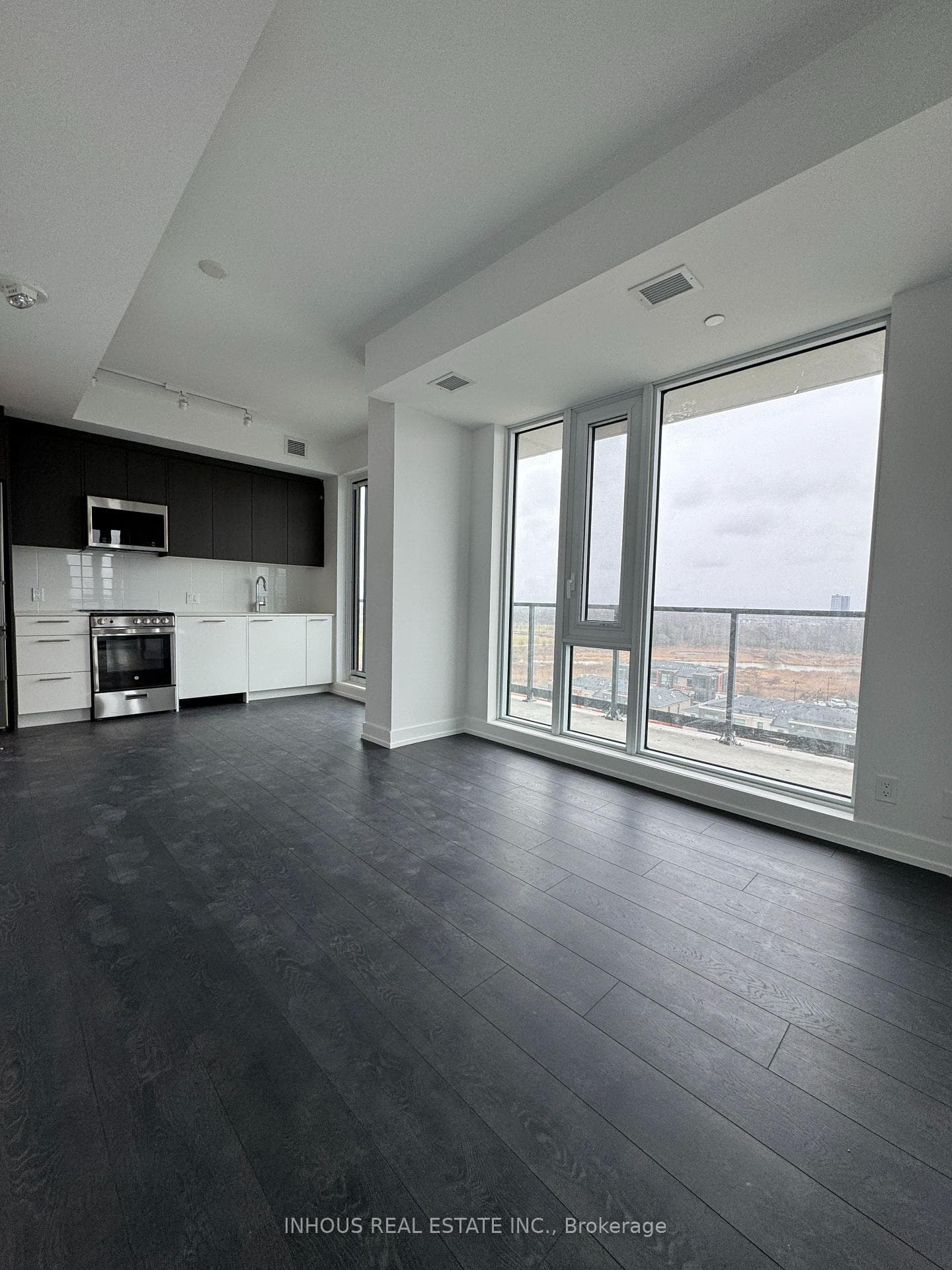 Kitchen/Living