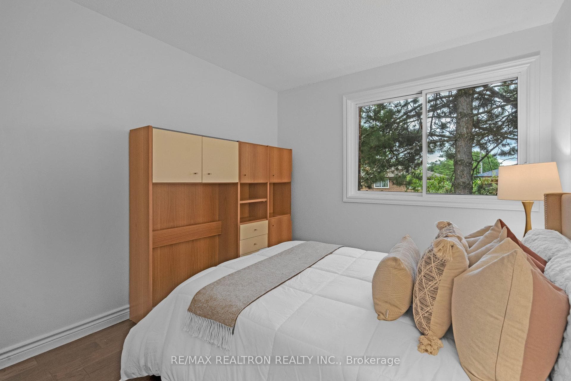 296 Torresdale Avenue Unit 17 photo 33