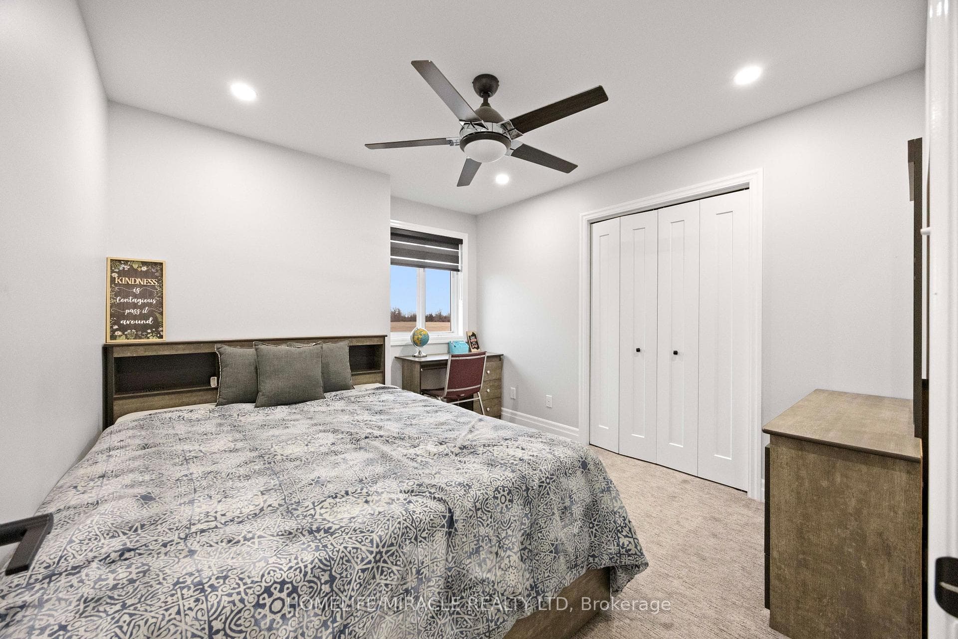 61 Raycroft Drive photo 37