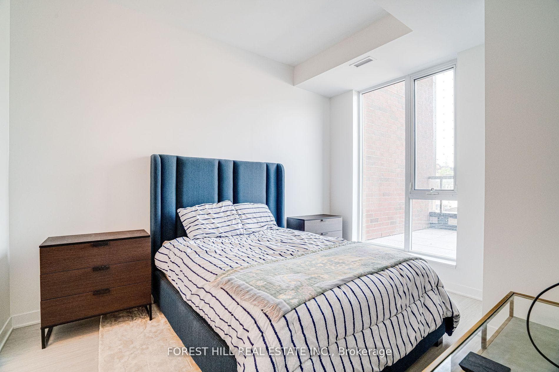 185 Alberta Avenue Unit 209 photo 14