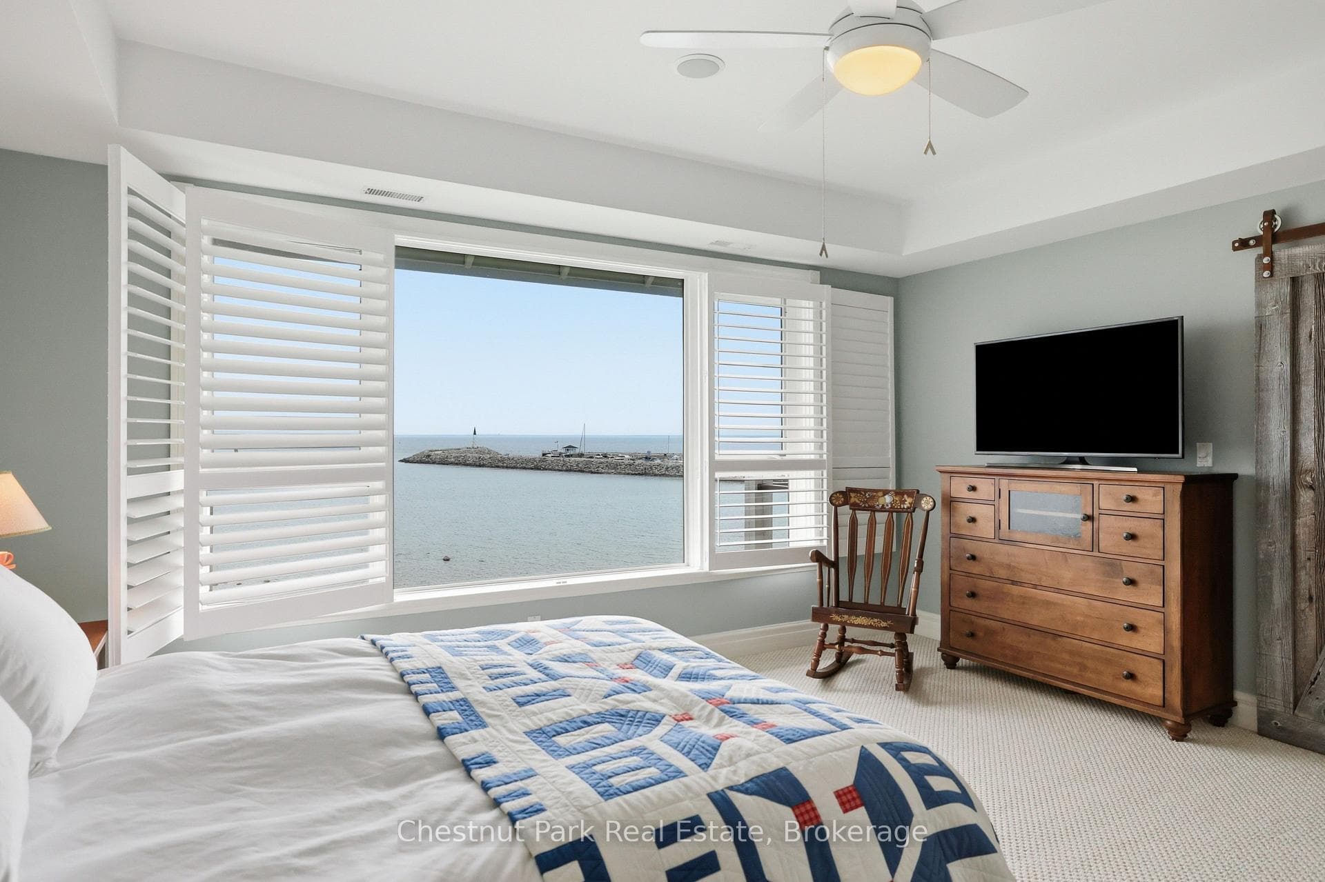 504 Mariners Way photo 40