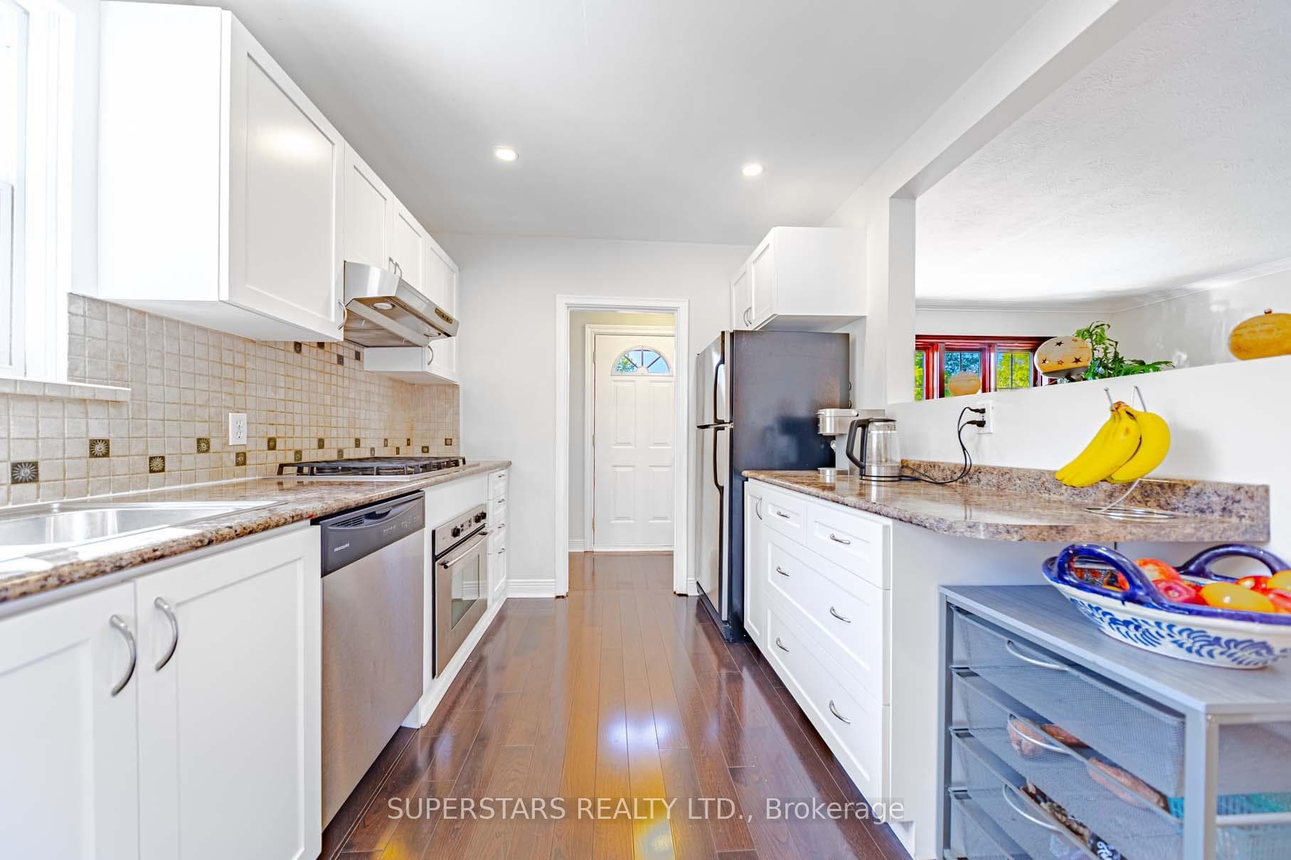 237 Ellington Drive photo 14