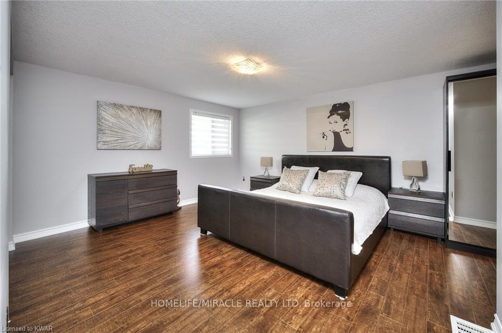 88 Fallowfield Drive Unit #Upper photo 22