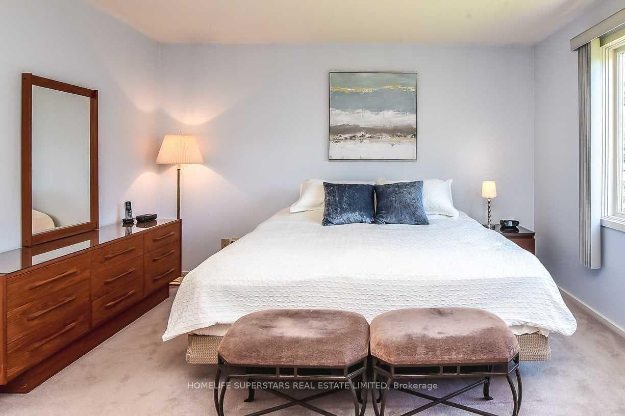 143 Hampton Heath Road photo 22