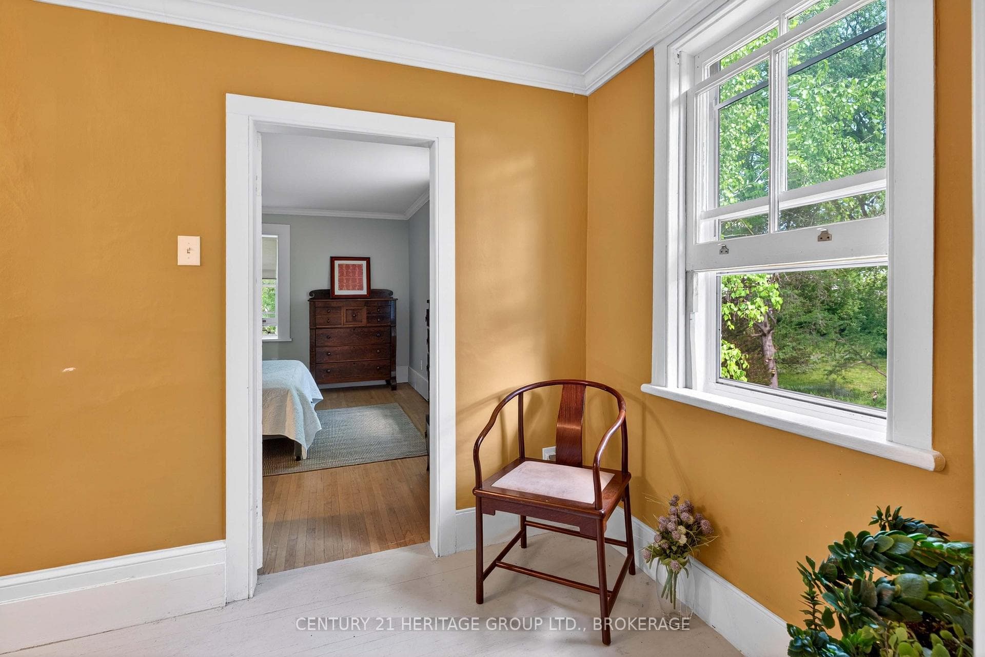 136 Old Danforth Road photo 32