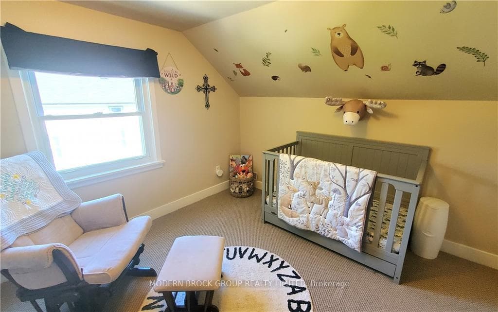 445 PRINCE Street photo 16