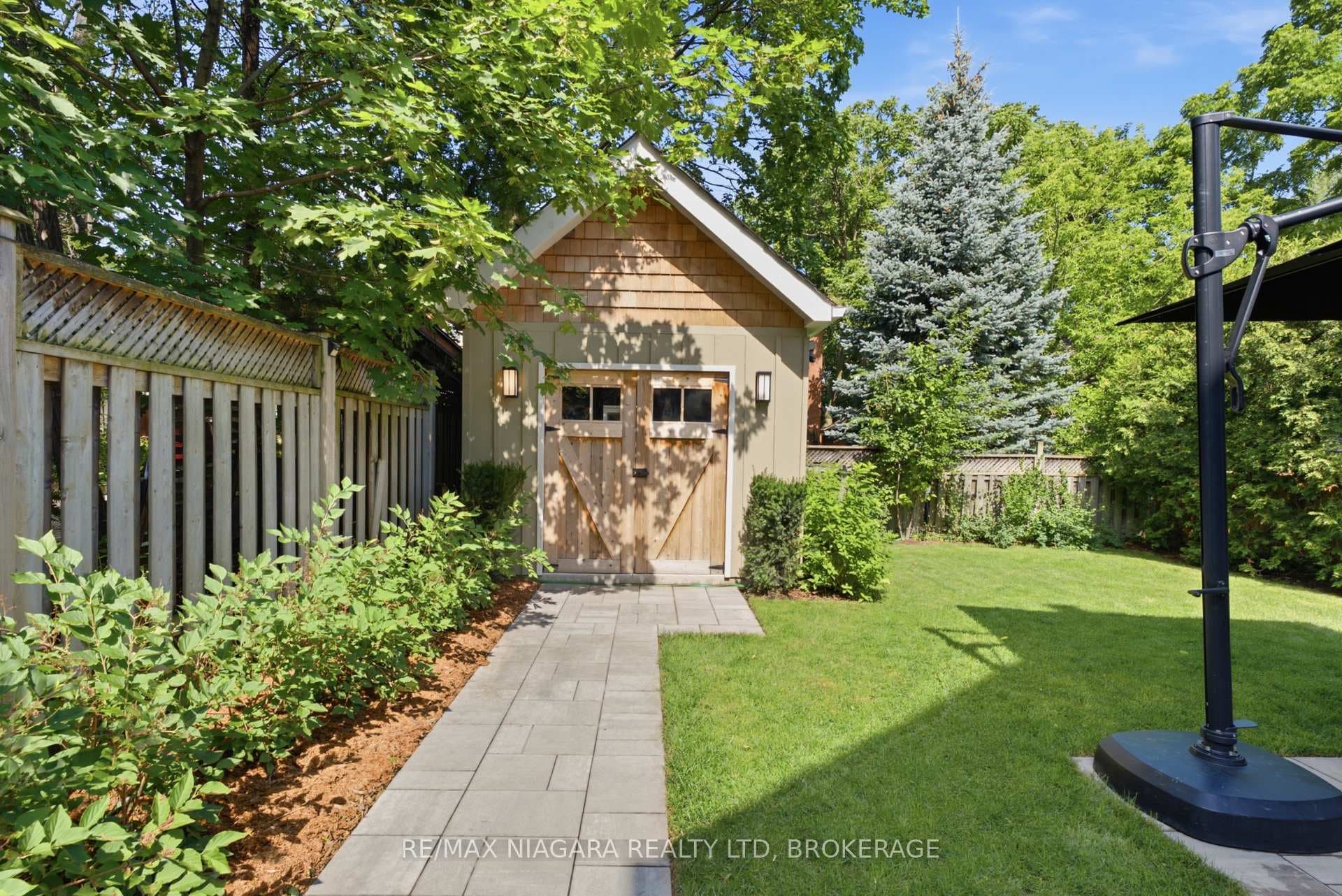 2 Cottage Avenue photo 31