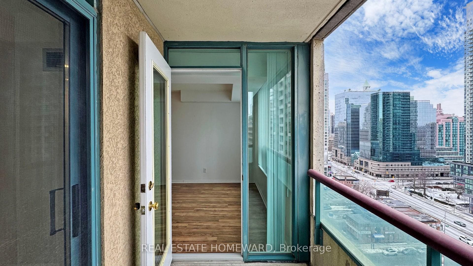 238 Doris Avenue Unit 2111 photo 32