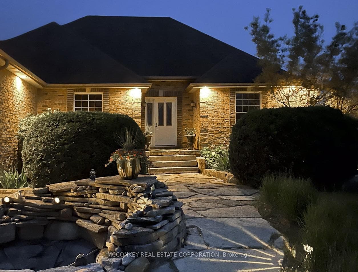 59 Almeara Drive photo 38