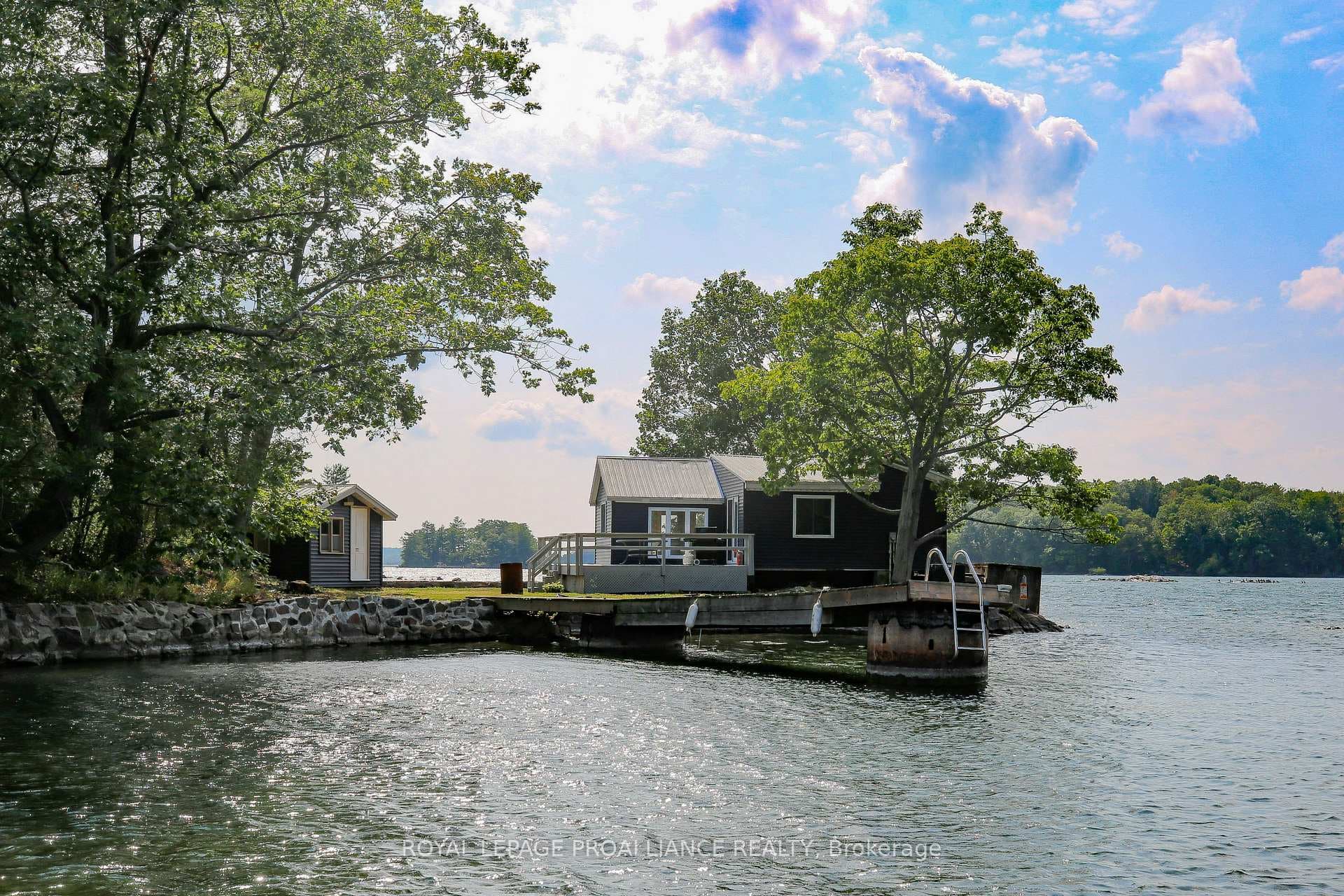 1 Black Cat Island photo 26