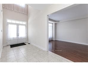 2-storey Foyer