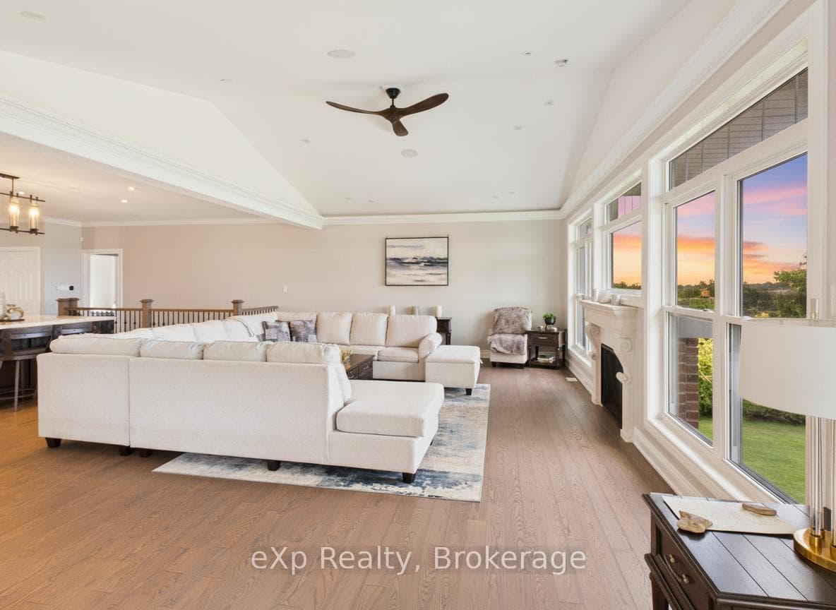 197 Balmy Beach Road photo 14