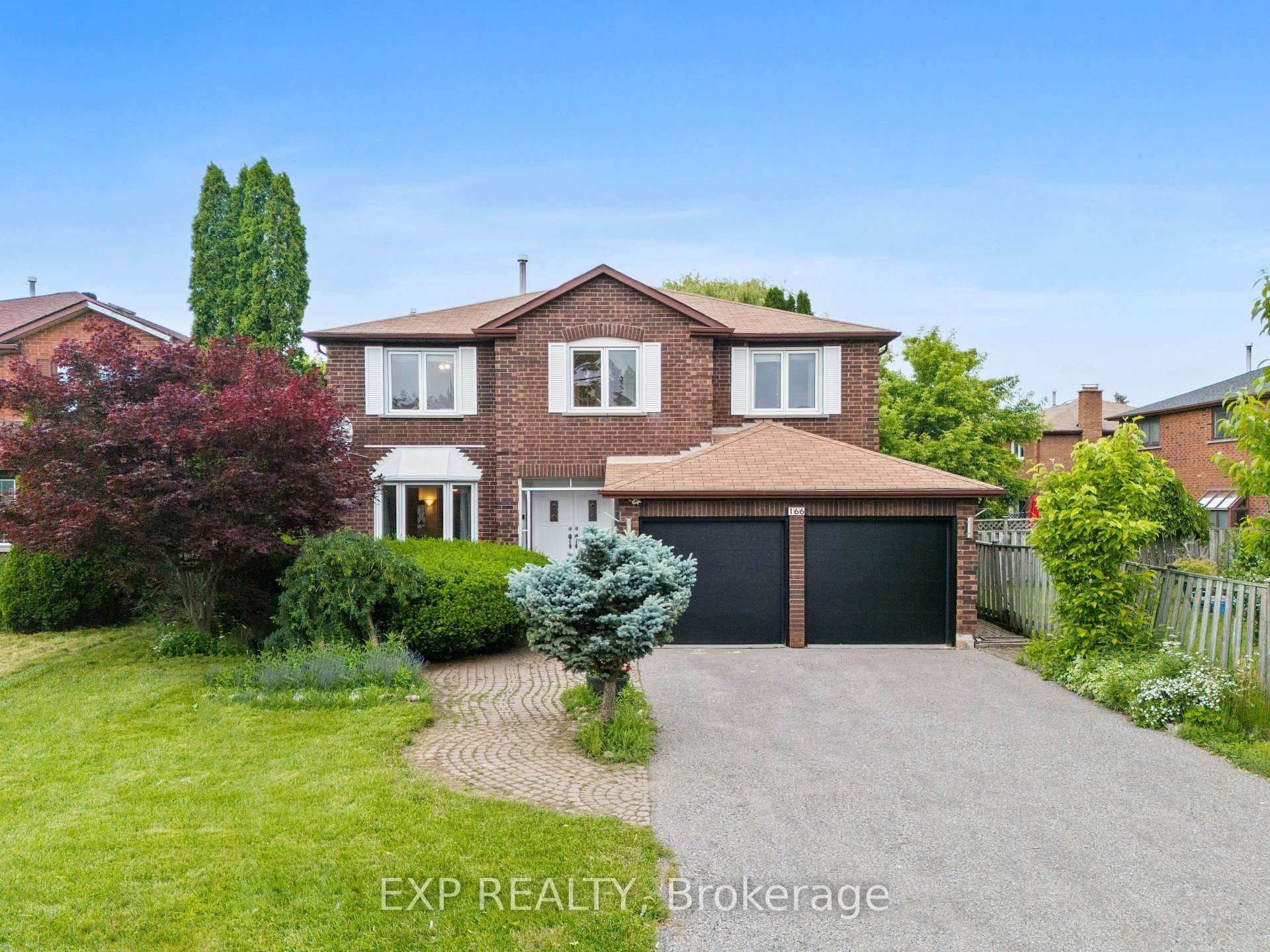 166 Lyndhurst Drive photo 1