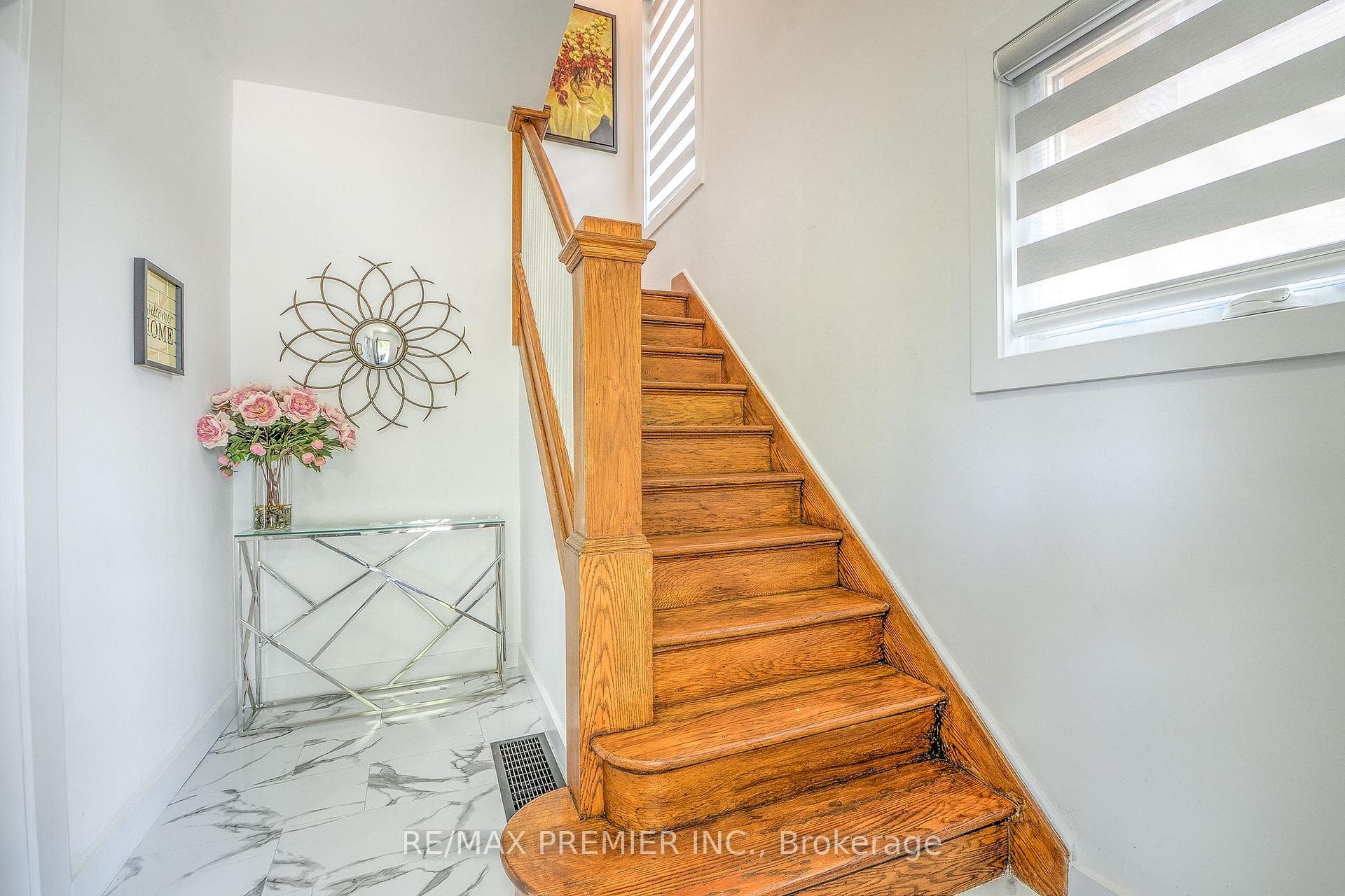 1467 Ouellette Avenue photo 20