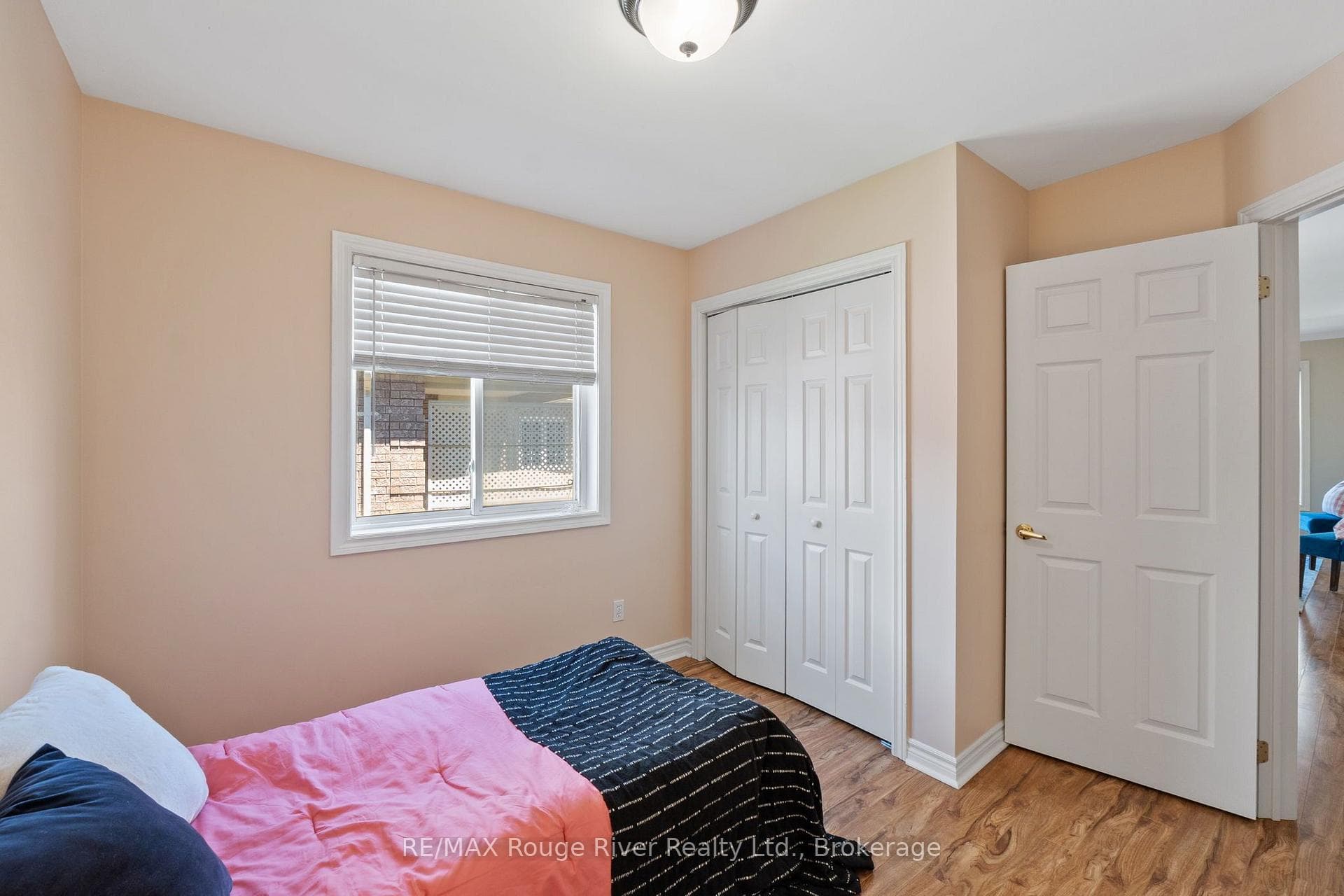 795 Munson Crescent photo 18