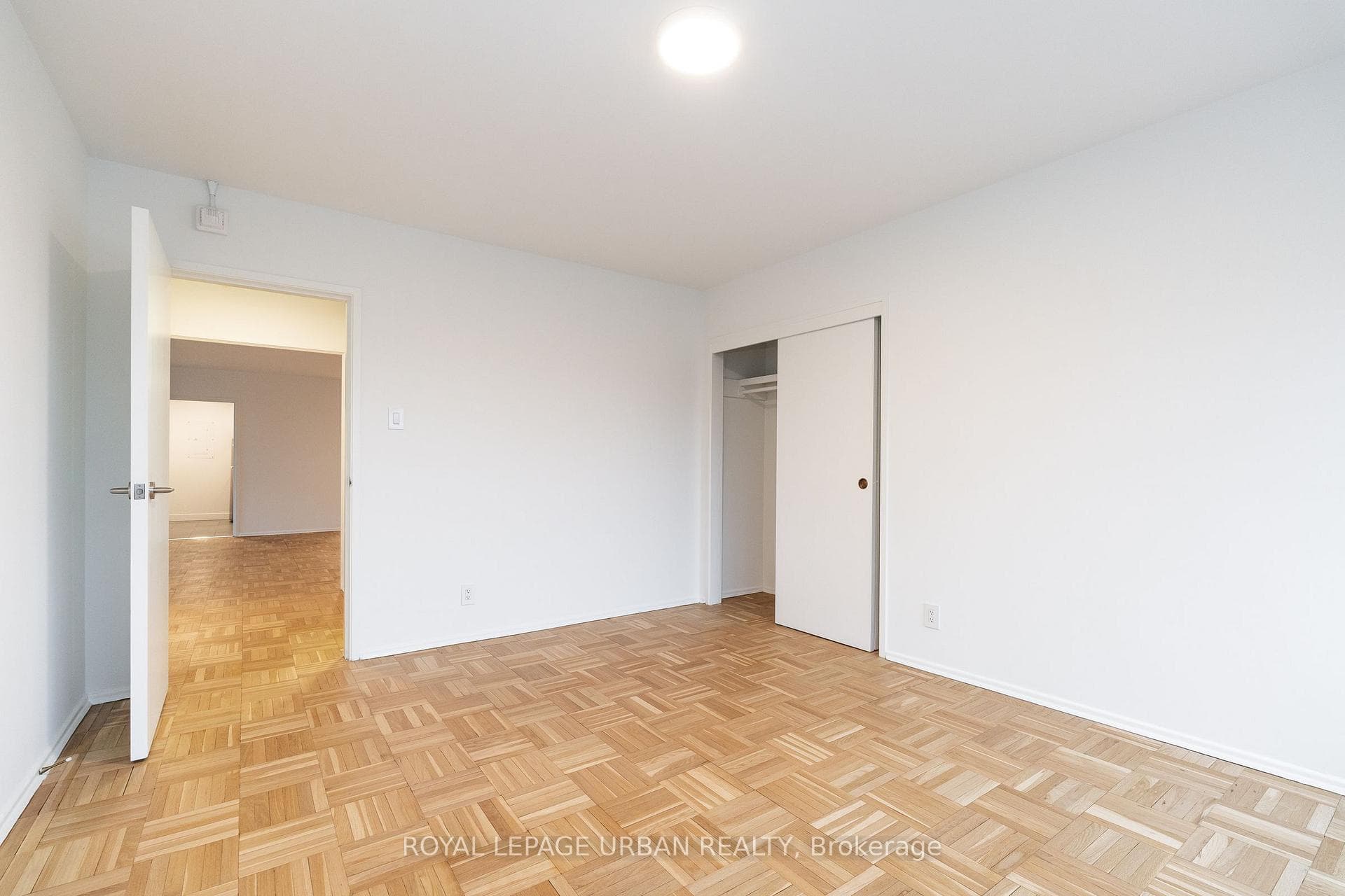 240 Oriole Parkway Unit 602 photo 10