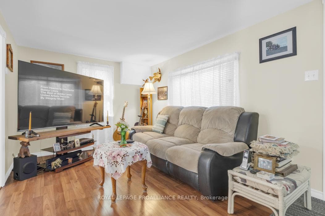 36 Jones Street photo 6