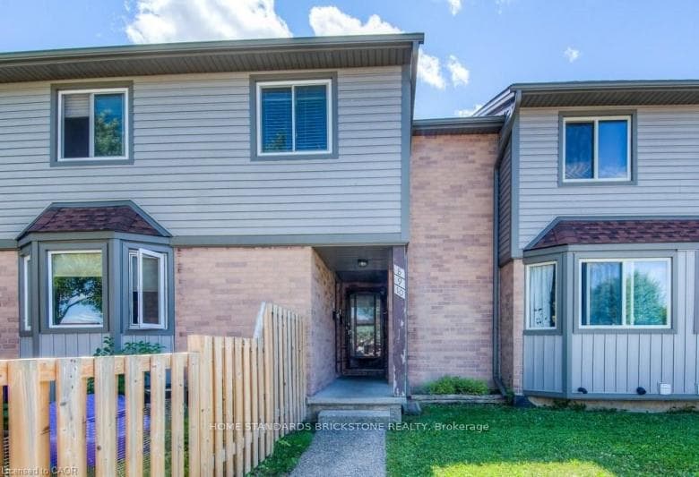700 Erinbrook Drive Unit 10 photo 3