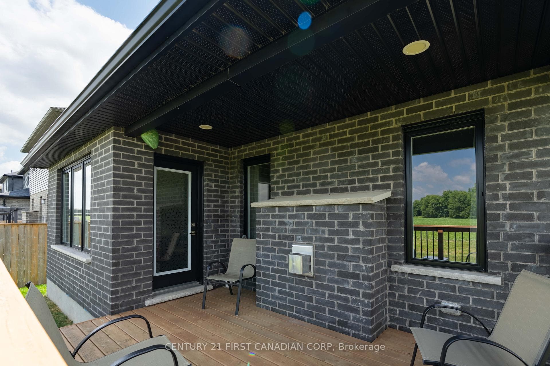 150 Gilmour Drive photo 18
