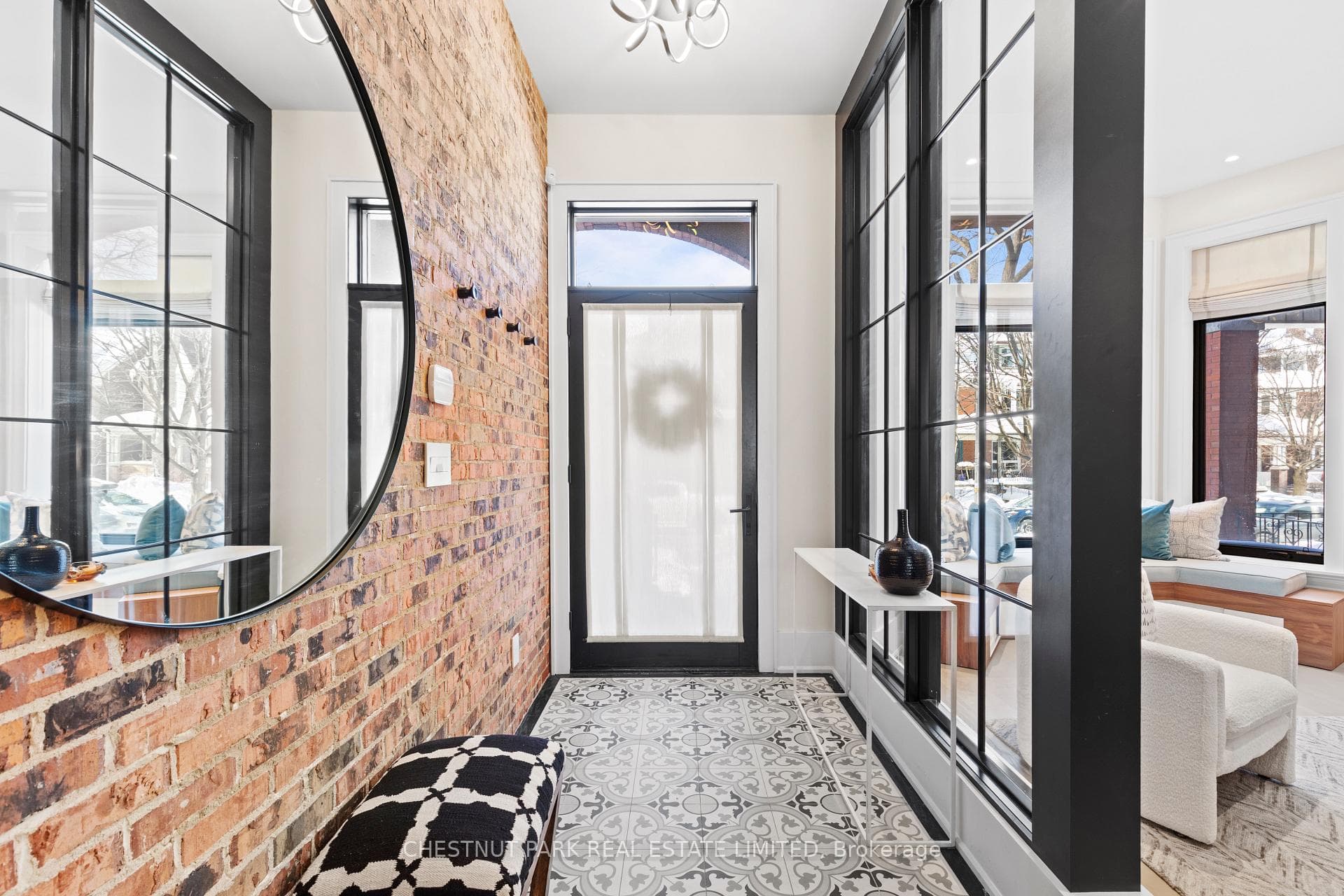 524 Euclid Avenue photo 5