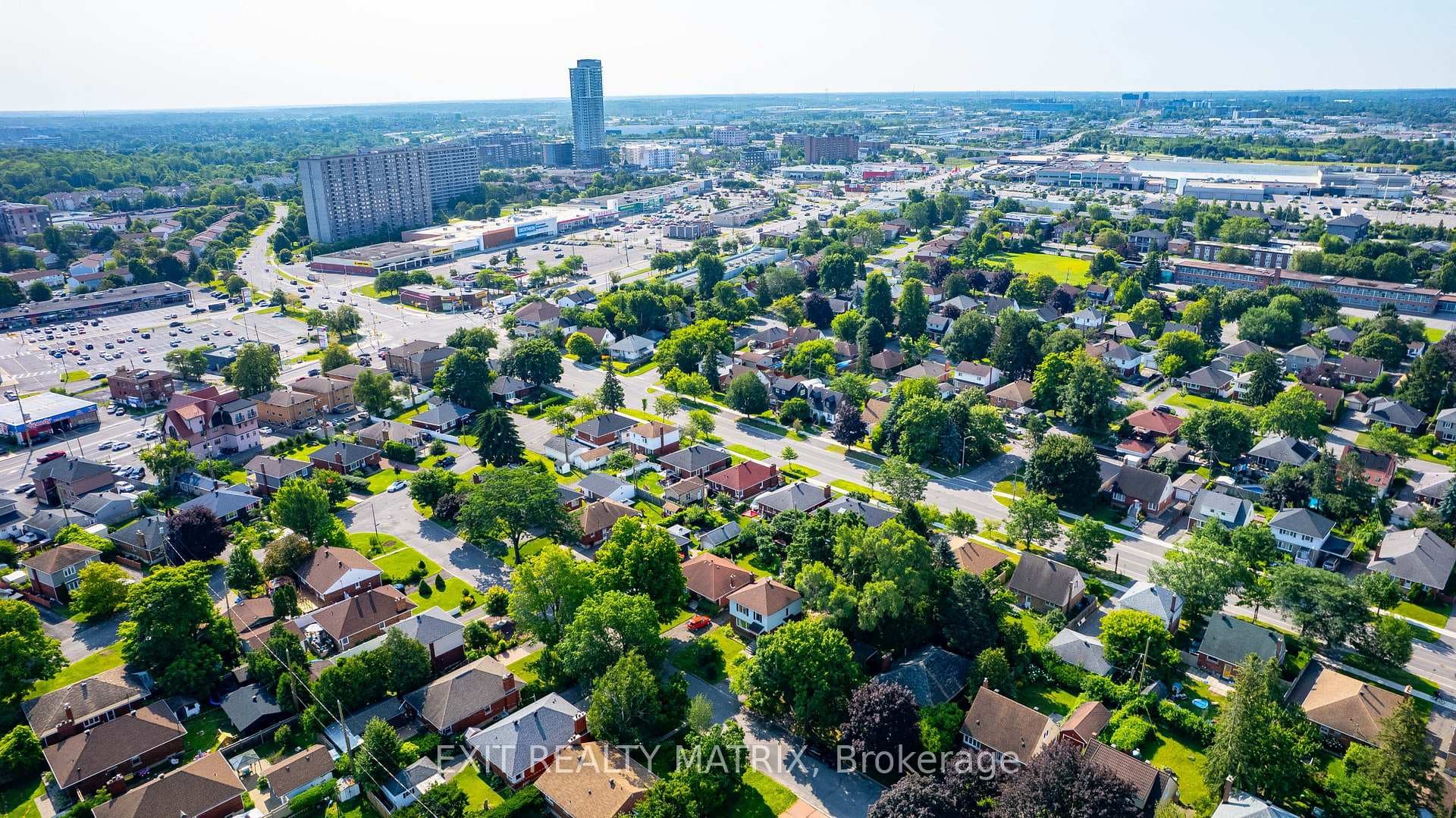 552 Dunbrack Street photo 44