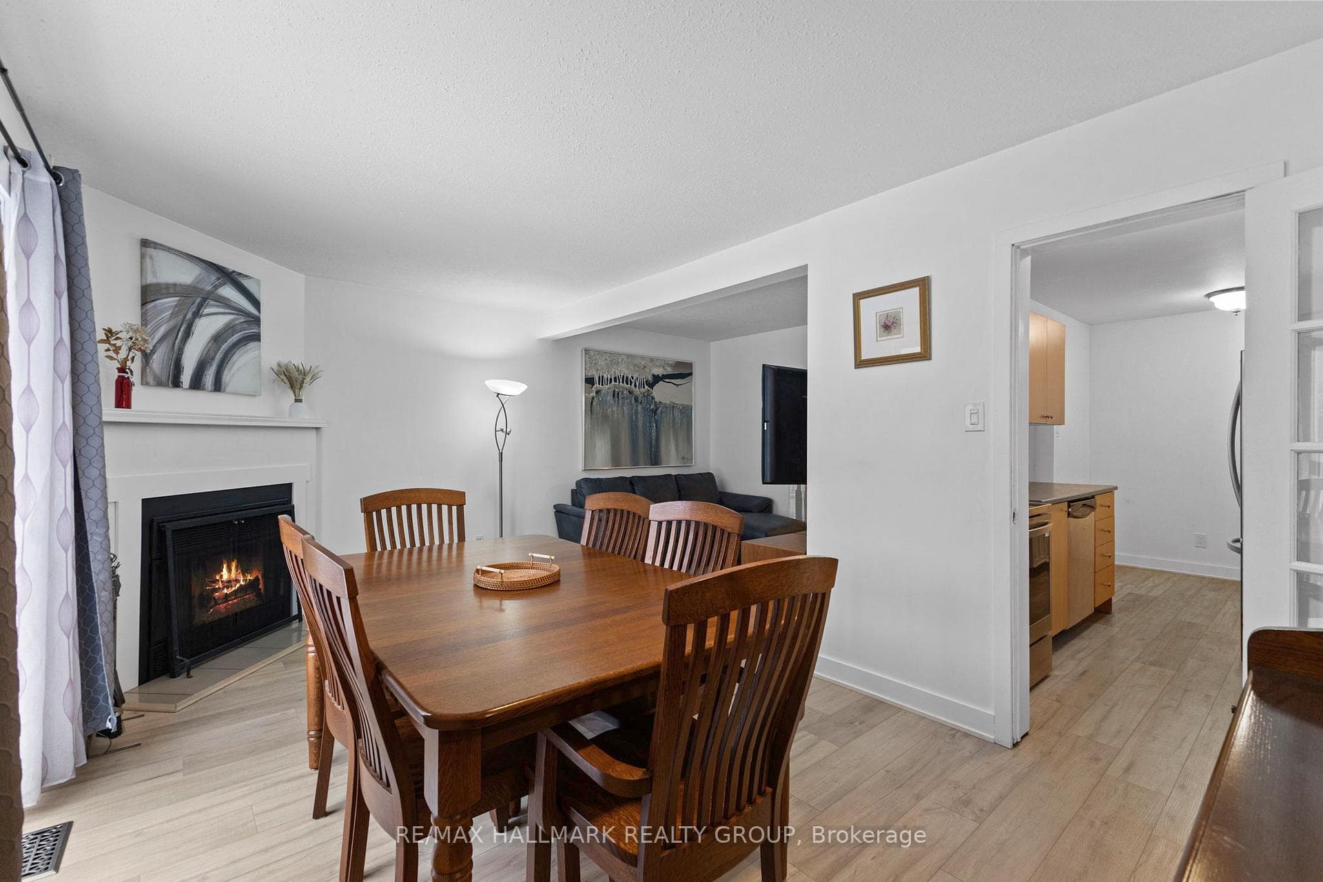 463 Canotia Place photo 8