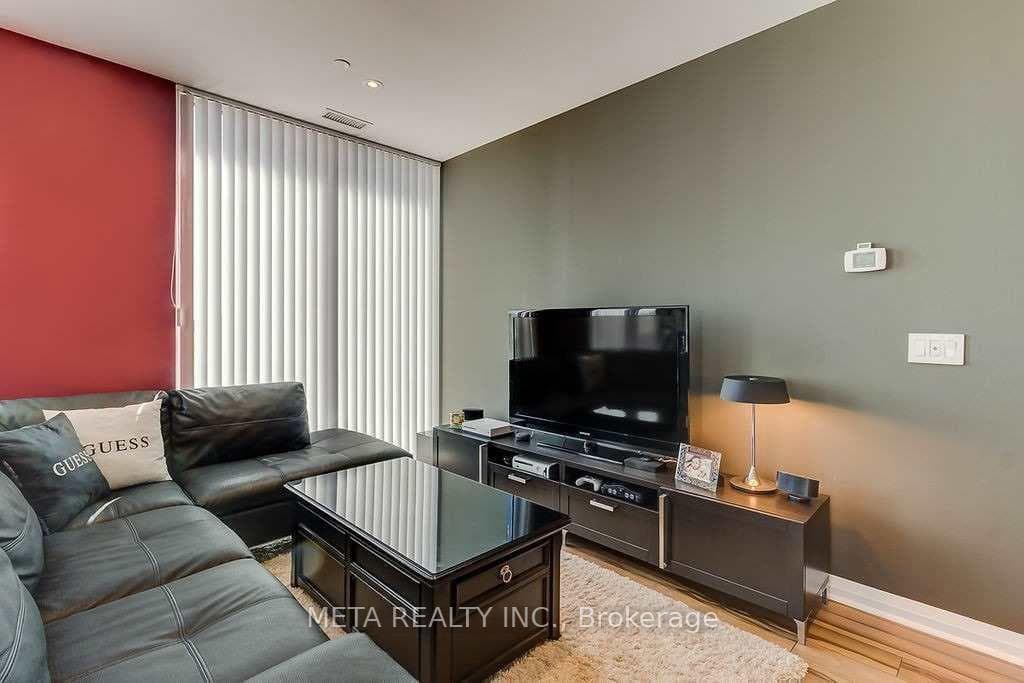 75 Eglinton Avenue Unit 201 photo 20