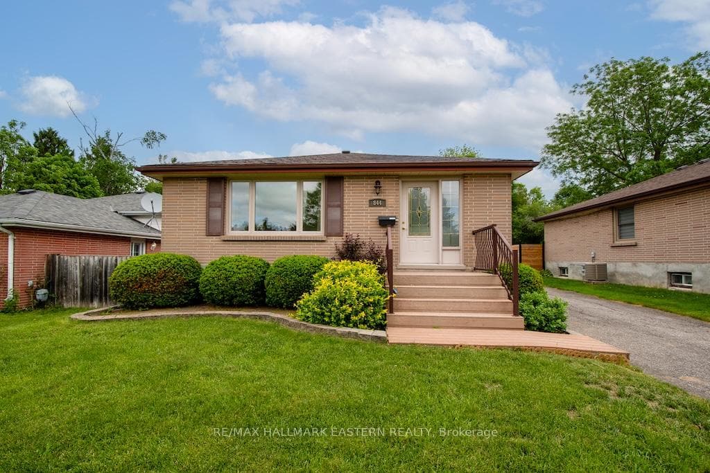 844 Philip Street photo 35