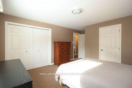 37 and 35A Cloverloft Court photo 20