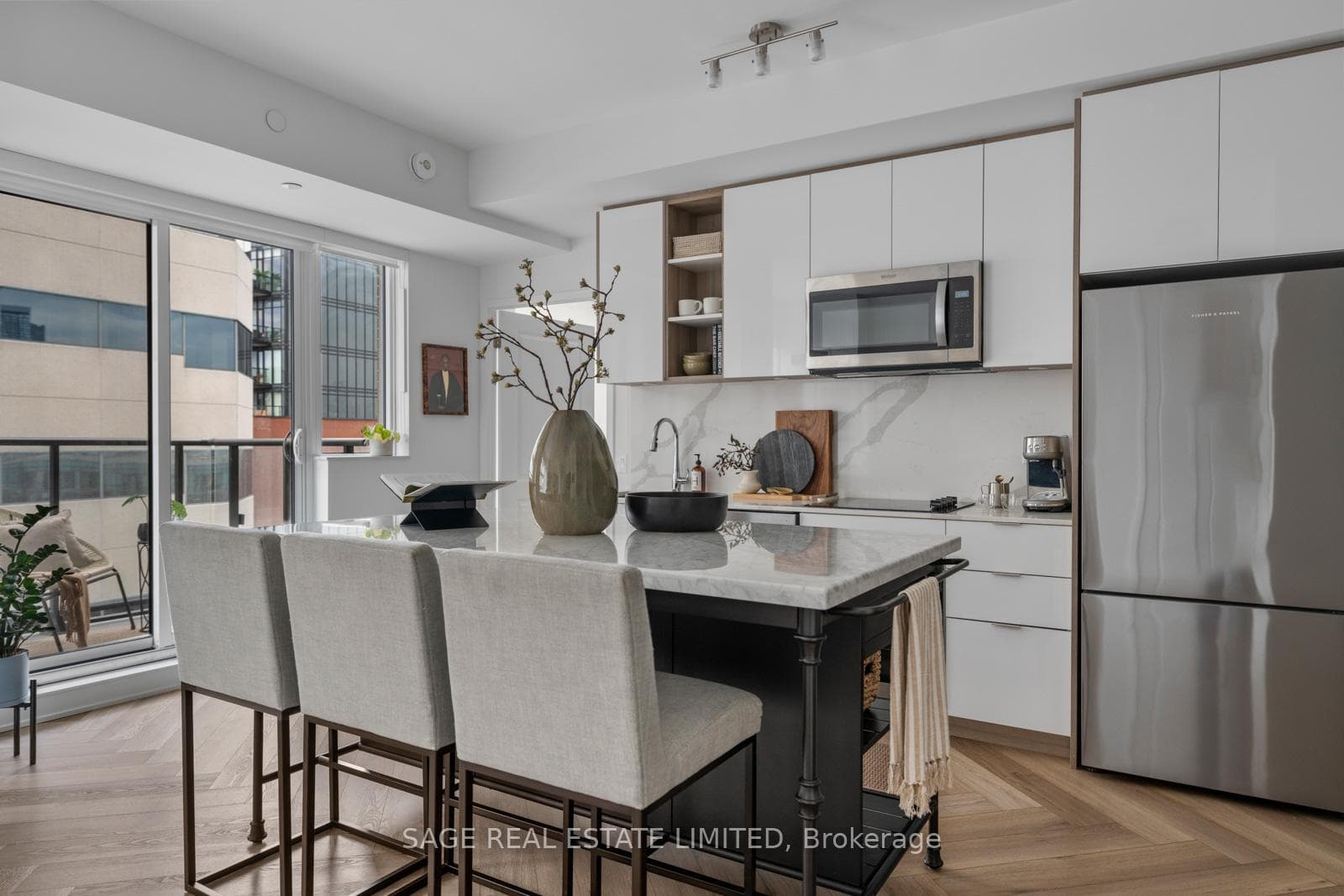 543 Richmond Street Unit 1128 photo 1