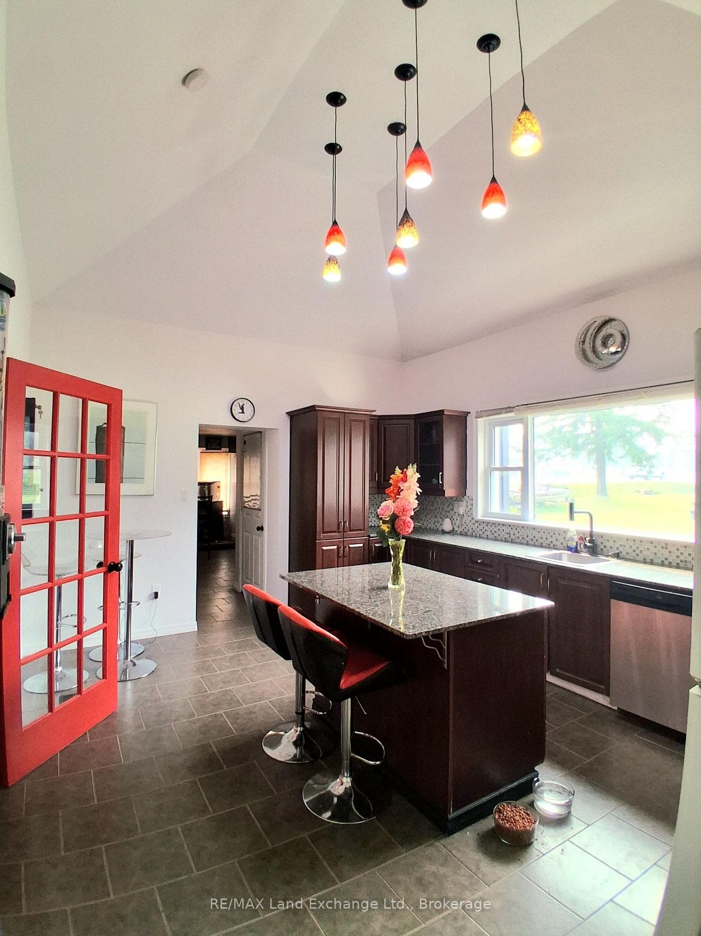 Gorgeous kitchen