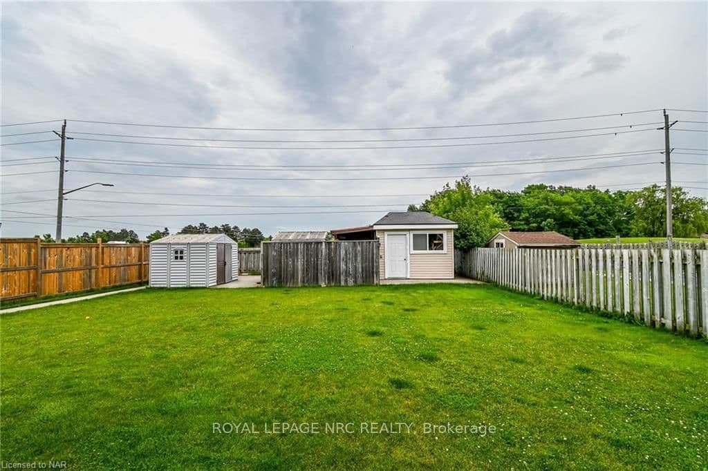 84 CEDARVALE Crescent photo 45