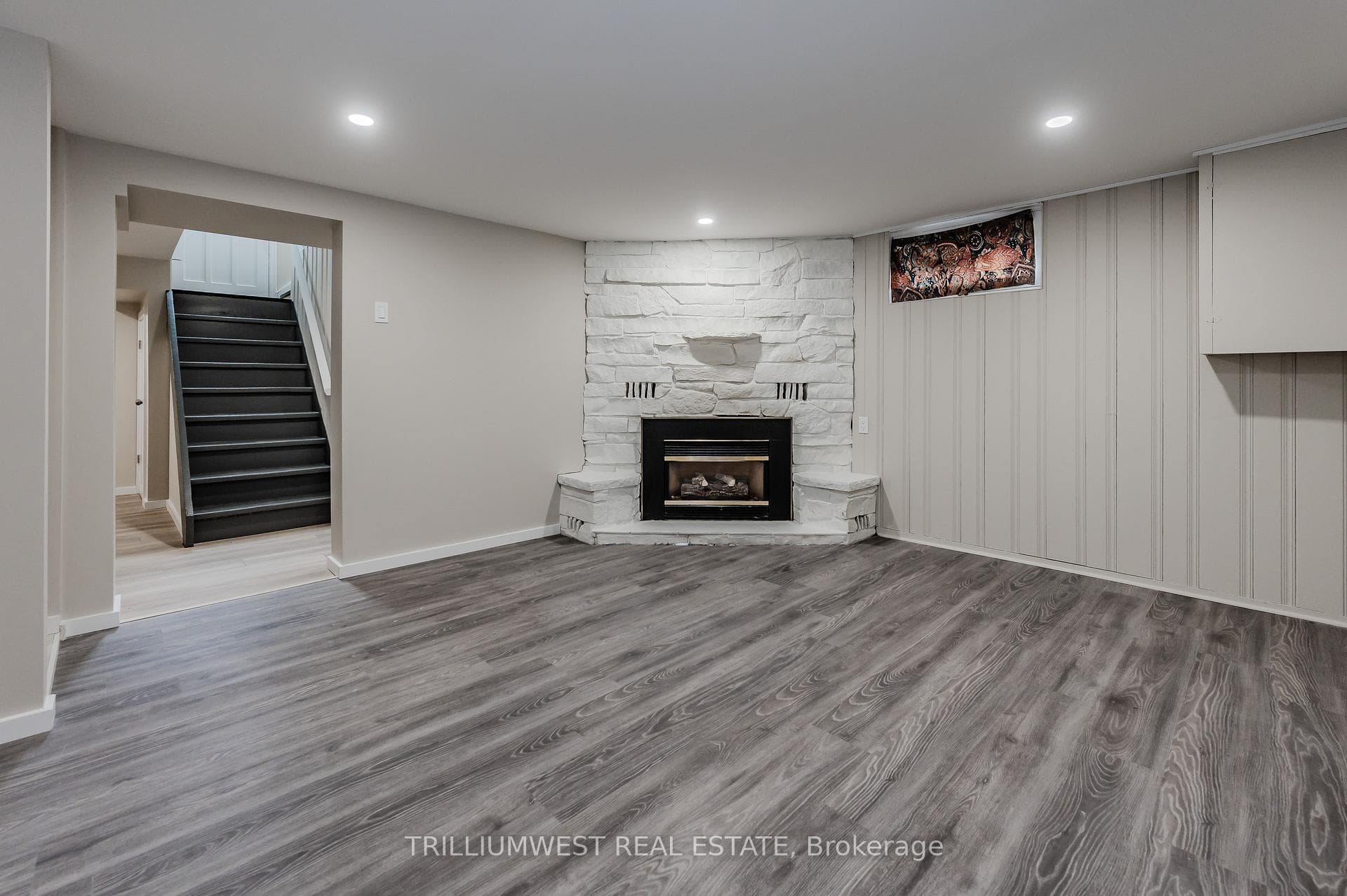 26 Hickery Place photo 22