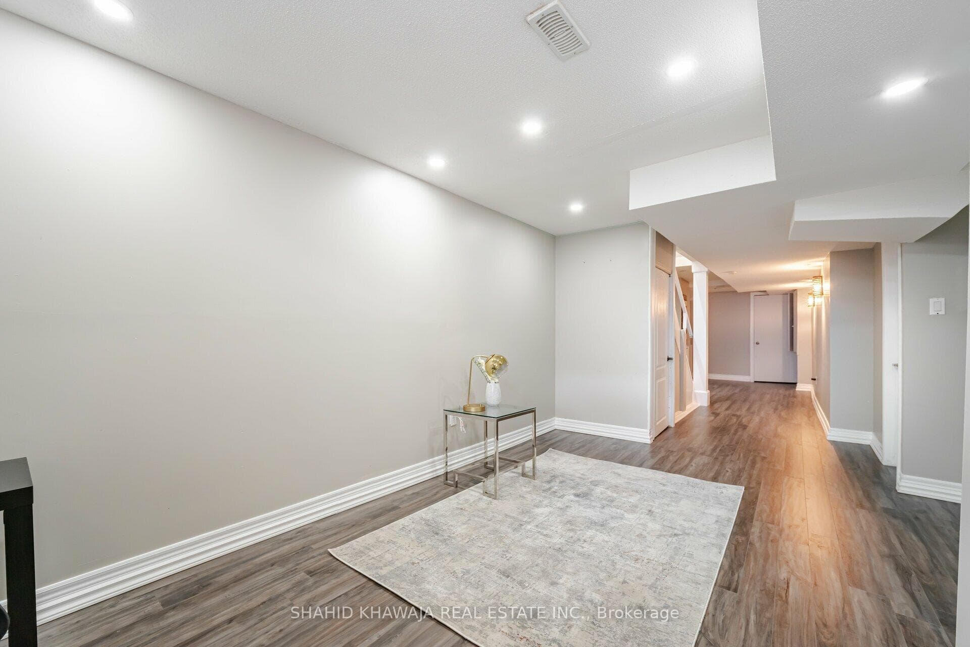 3930 Coachman Circle photo 34