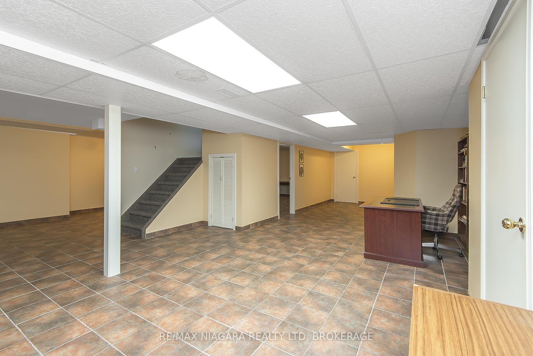 6254 Gore Street photo 26
