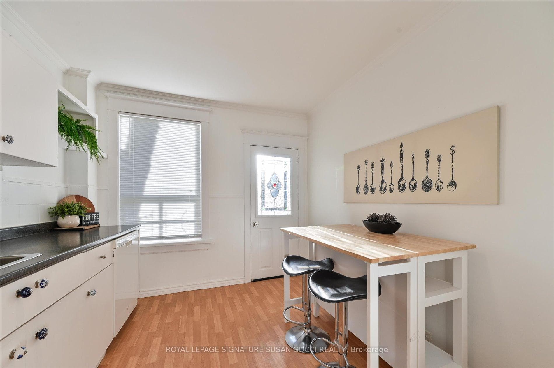 152 Drayton Avenue photo 10