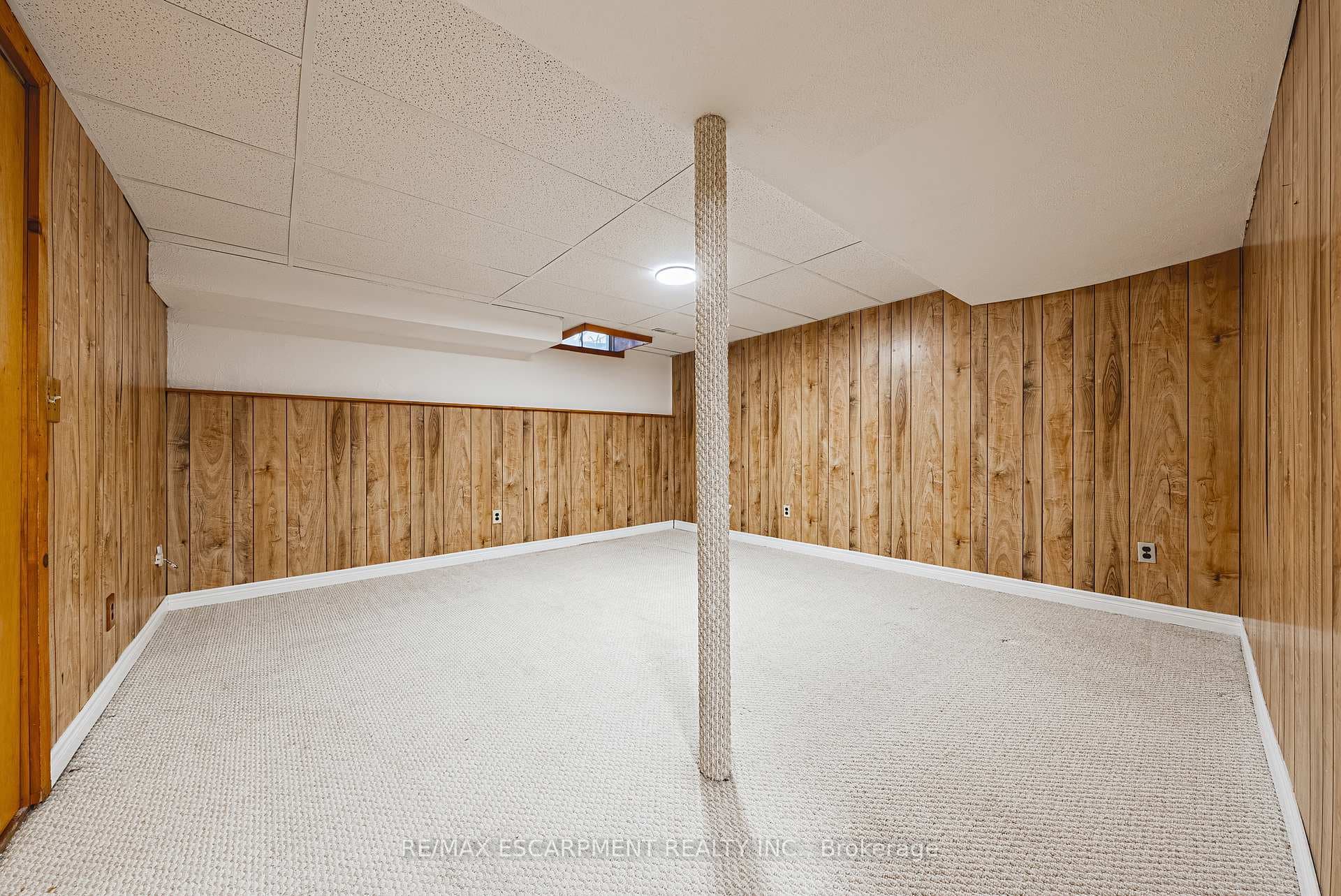 1055 Shawnmarr Road Unit 213 photo 19