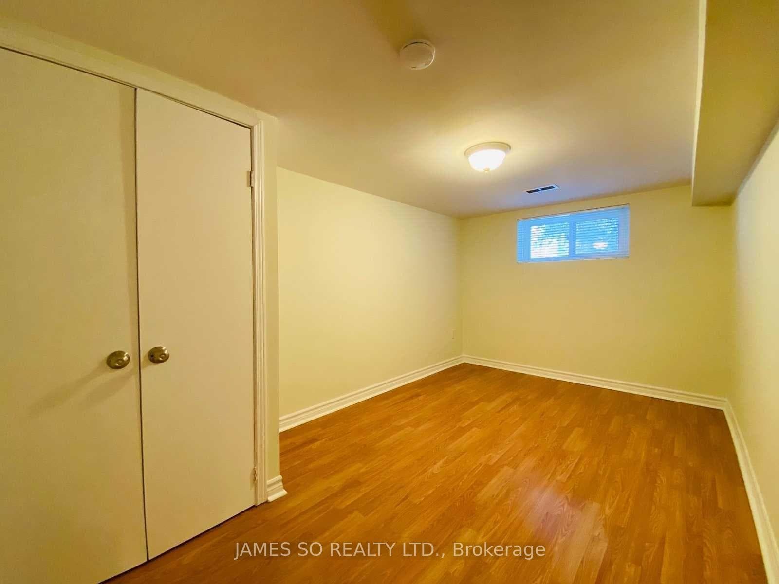 631 O'connor Drive photo 26