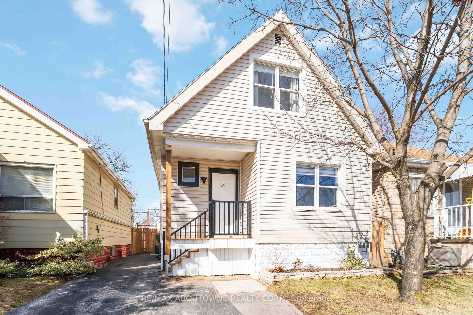 54 Weir Street photo 1