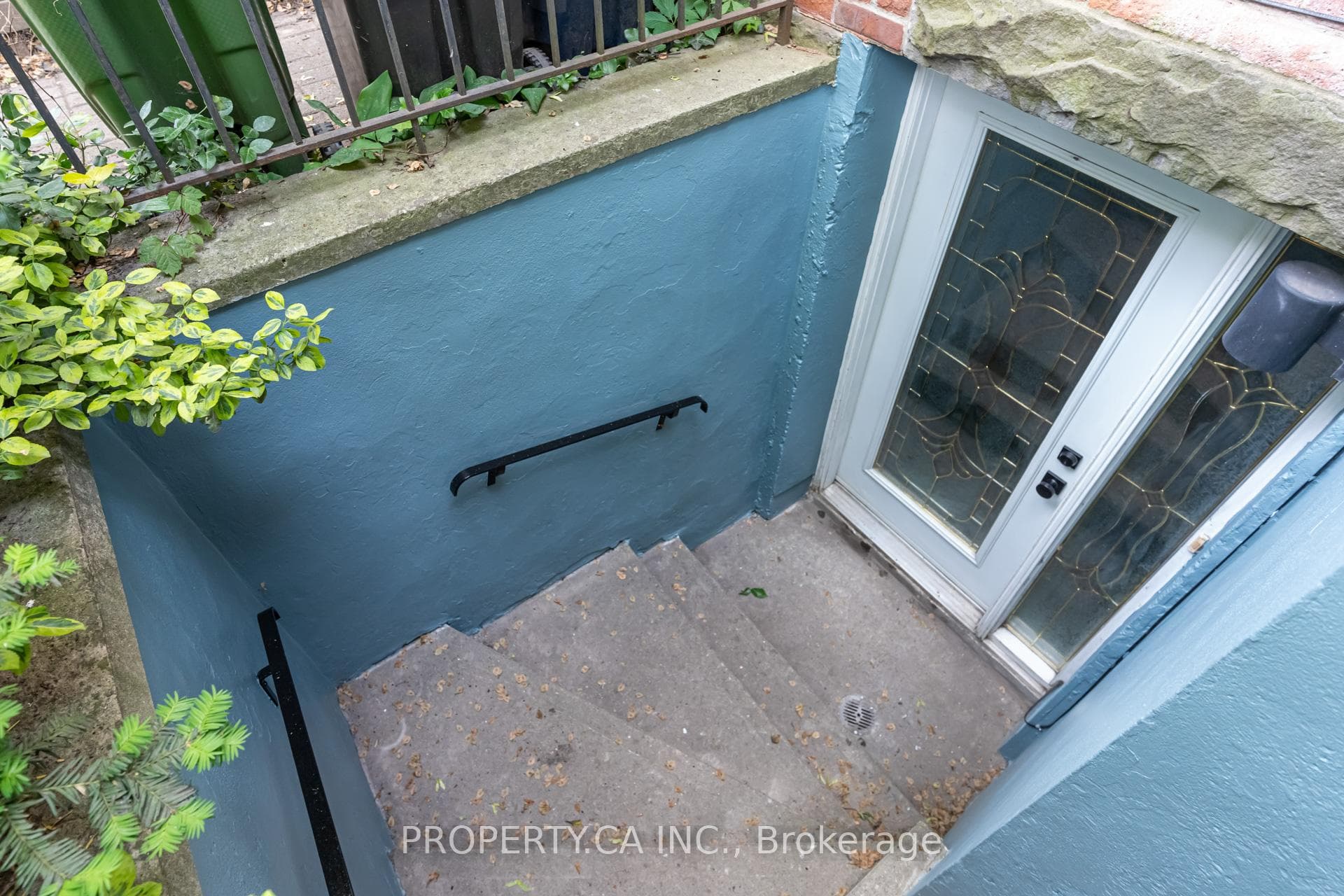 83 Winchester Street Unit 1 photo 17