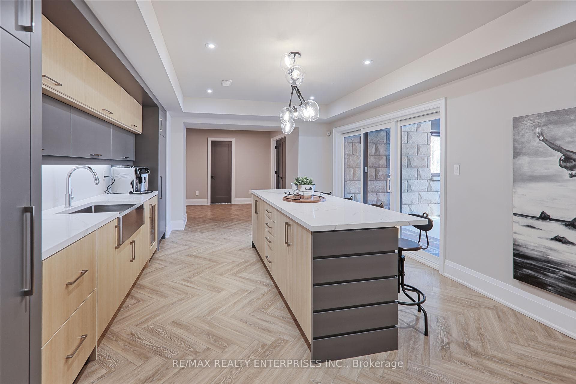 500 Warren Road photo 34
